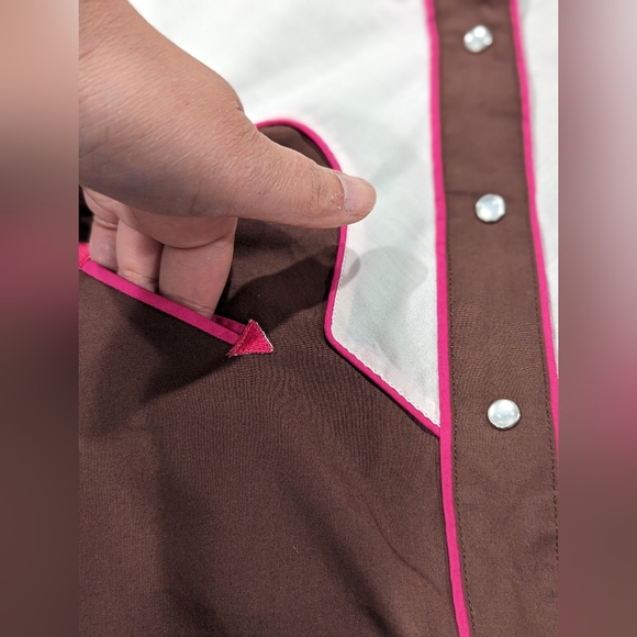 Ely Charmers Vintage Country Western Brown, Cream w/ pink piping snap downSize S - Picture 7 of 11
